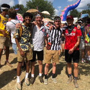 Meet your Posher, Ronith